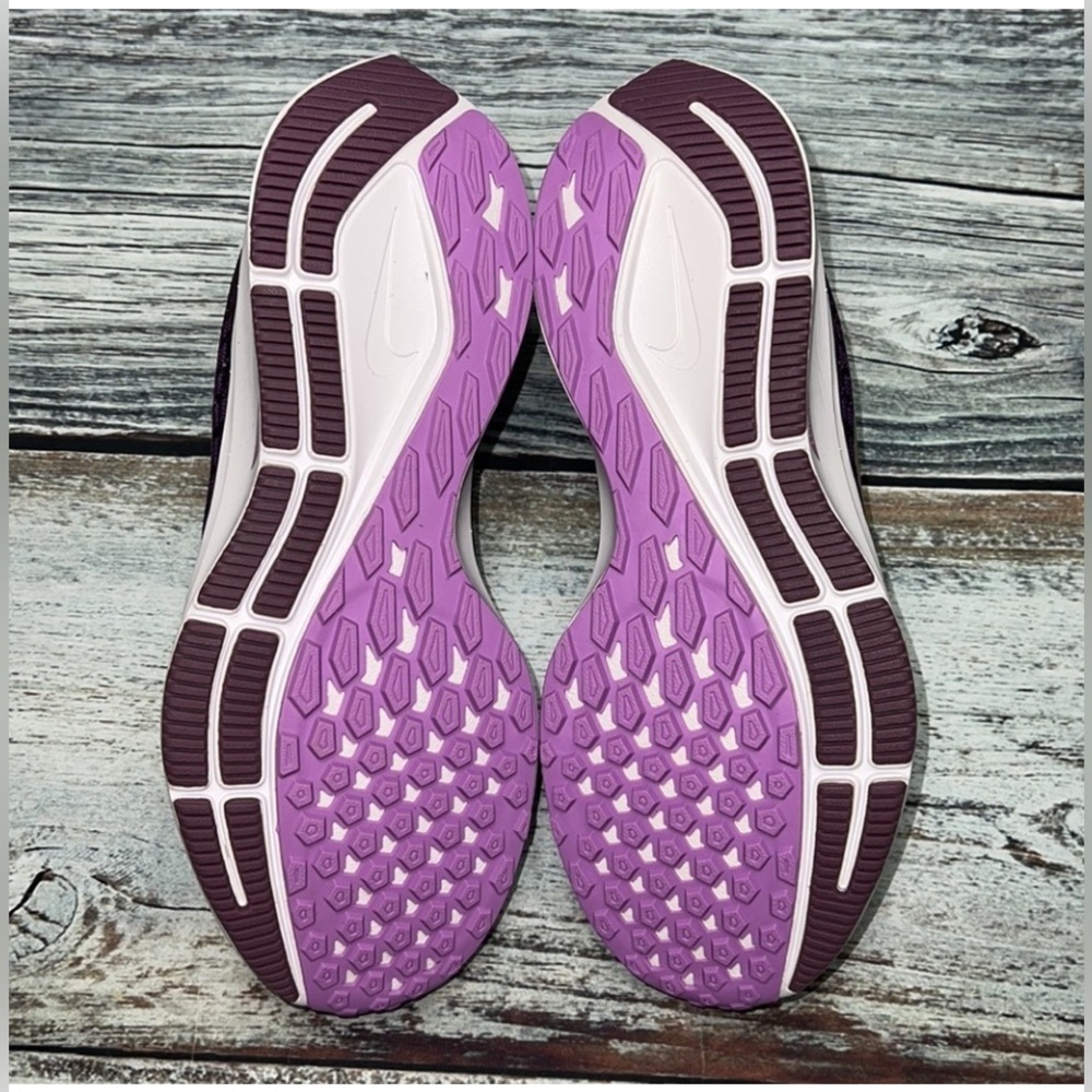 Nike Zoom Pegasus 35 Purple/White-Sage Size-5.5Y ( AH3481-500 ) EUC - Picture 7 of 8